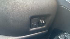 Toyota C-HR 1.8 Hybrid Design 5dr CVT Hybrid Hatchback